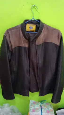 Jaket kulit asli