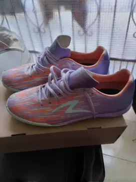Ls Reborn size43,barang mulus