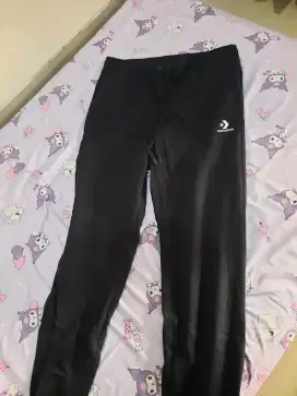 Celana training jogger converse
