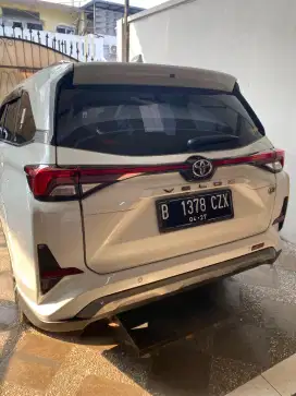 Avanza  NEW Veloz AT 2022 putih pribadi