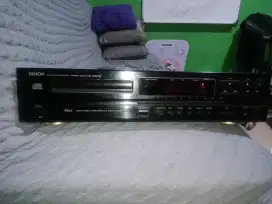 CD PLAYER DENON CDC 815
