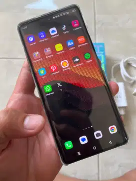 Infinix Hot 50 Pro+ 8+8/256gb Like new bukan samsung apple iphone