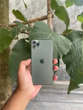 iPhone 11 ProMax 64 (iBox) minus dikit