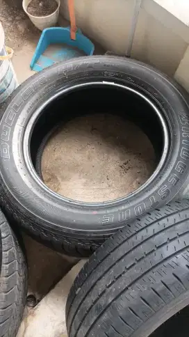 DIJUAL CEPAT BAN FORTUNER MASIH BAGUS MEREK BRIDGESTONE DUELER H/T