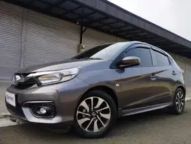 DP Rendah  9JT Honda Brio Satya 1.2 E Bensin-AT 2022 Abu