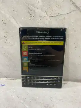 Di jual Hp Blackberry Passport Warna Black