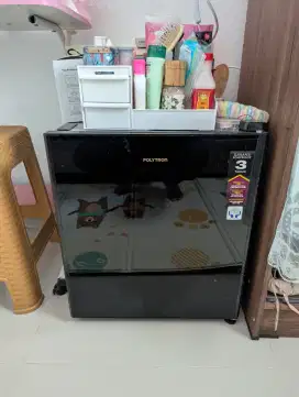 Dijual Kulkas Polytron Mini