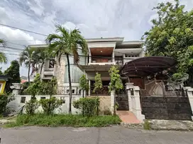 Dijual Rumah Hook Medokan Asri Utara blkg Graha YKP Pandugo