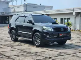 FORTUNER VNT TRD DIESEL KM 104RB ASLI RECORD THN 2015