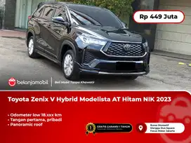 Toyota Zenix V Hybrid Modelista AT Panoramic [ LOW KM ]