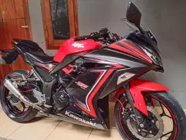 SUPER GRES ! KAWASAKI NINJA 250 FI 2015 SPECIAL EDITION LOW KM TERAWAT