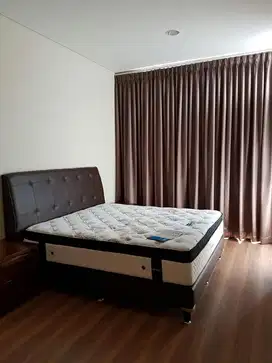 Dicari kenek buat bantu pasang gorden