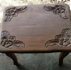 Dijual meja kayu