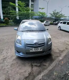 Toyota Yaris S A/T 2008