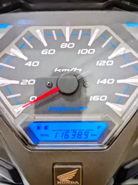 Km Rendah Honda Vario 150 Exl Tahun 2017 Coklat Doff