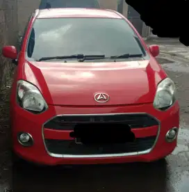 Mobil ayla type X tahun 2015