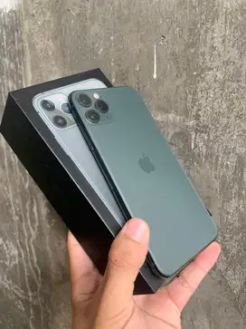 iPhone 11 Pro Max 256gb normal siap pakai