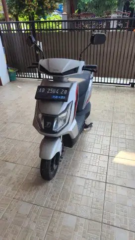 United MX1200 listrik tahun 2023