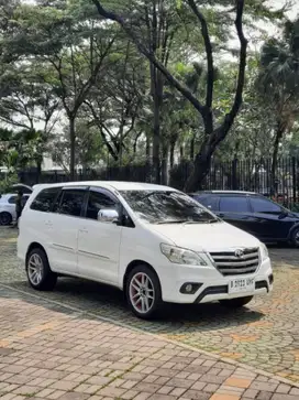 Pajak panjang!!! Toyota Kijang Innova 2.0 G Bensin AT 2015 - Putih