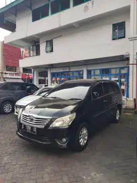 Toyota Kijang Innova 2012 Diesel