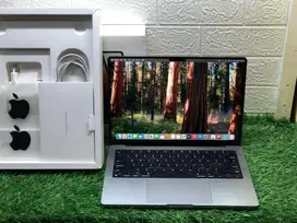 Macbook Pro 14” 2021 Chip M1 Pro RAM 16-512 GB iNOX likeNew Siap Pakai