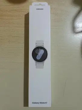 Samsung Watch 7 44mm BNIB