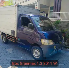 Mobil BOX Daihatsu Granmax 1.3 2011 Biru Plat W Sidoarjo Pajak Hidup