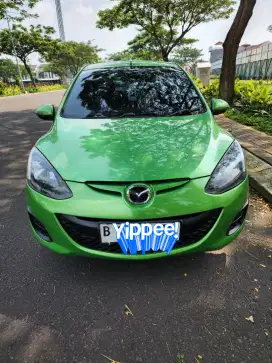 DIJUAL CEPAT MAZDA 2 MULUS