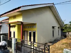 DISEWAKAN RUMAH AREA BATURAJA