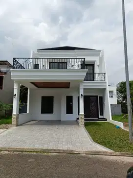 Dijual Rumah Bangunan Mandiri American Classic di The Icon BSD
