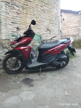 Vario 125 iss Plat B