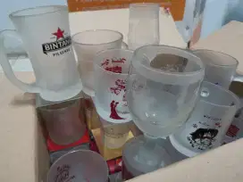 100 Gelas Kaca + 13 Botol Kaca + 25 Tumbler & Mug sisa Sablon