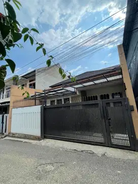 Di Jual Rumah Classic Modern Bandung 5 Menit ke Tol Pasteur