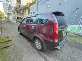 Avanza MT 2010 

 warna merah marun 
 Km 74000