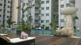 Apartemen Sky Terrace dengan View Kolam Renang di Daan Mogot
