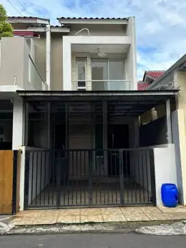 Rumah minimalis siap huni dekat dengan Grand Galaxy Park mall,Bekasi