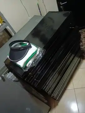 Jual rak besi ukuran 45*100*200 rekondisi seperti baru isi 5 ambalan