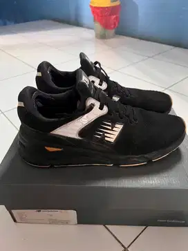 SEPATU NEW BALANCE / NB X90 - MSX90PLF