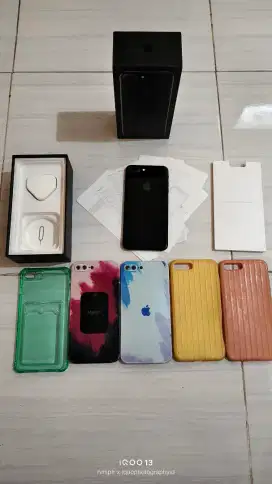 iPhone 7+ 128gb Jet Black