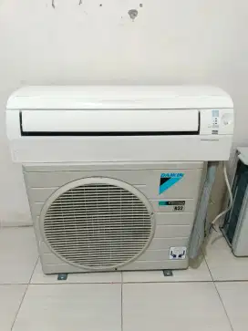 AC Daikin Inverter Premium 1 PK