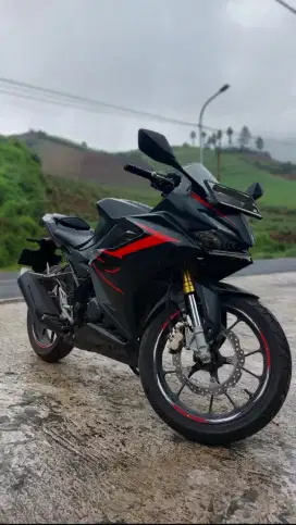 Honda CBR 150 R 2022
