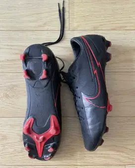 Sepatu Bola Nike Mercurial Vapor 13