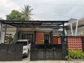 Disewakan rumah scandinavi industrial SIAP HUNI eksklusif tengah kota
