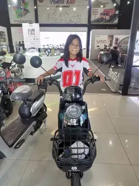 SEPEDA LISTRIK SEVENBOOT HARGA PALING MURAH 3JT LEBIH SEDIKIT