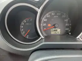 dijual mobil kesayangan keluarga