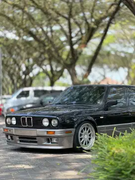 BMW E30 TH1990 Istimewa