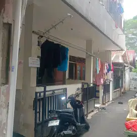 Di jual rumah kontrakan