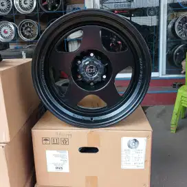 Black rhino R18x9 6x139,7 et 0 fortuner pajero ranger 4pcs