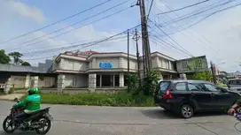 Disewakan Gedung di Mustika sari,bekasi Timur