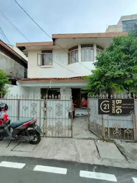 Dijual Rumah Kost Cikini Menteng Jakarta Pusat